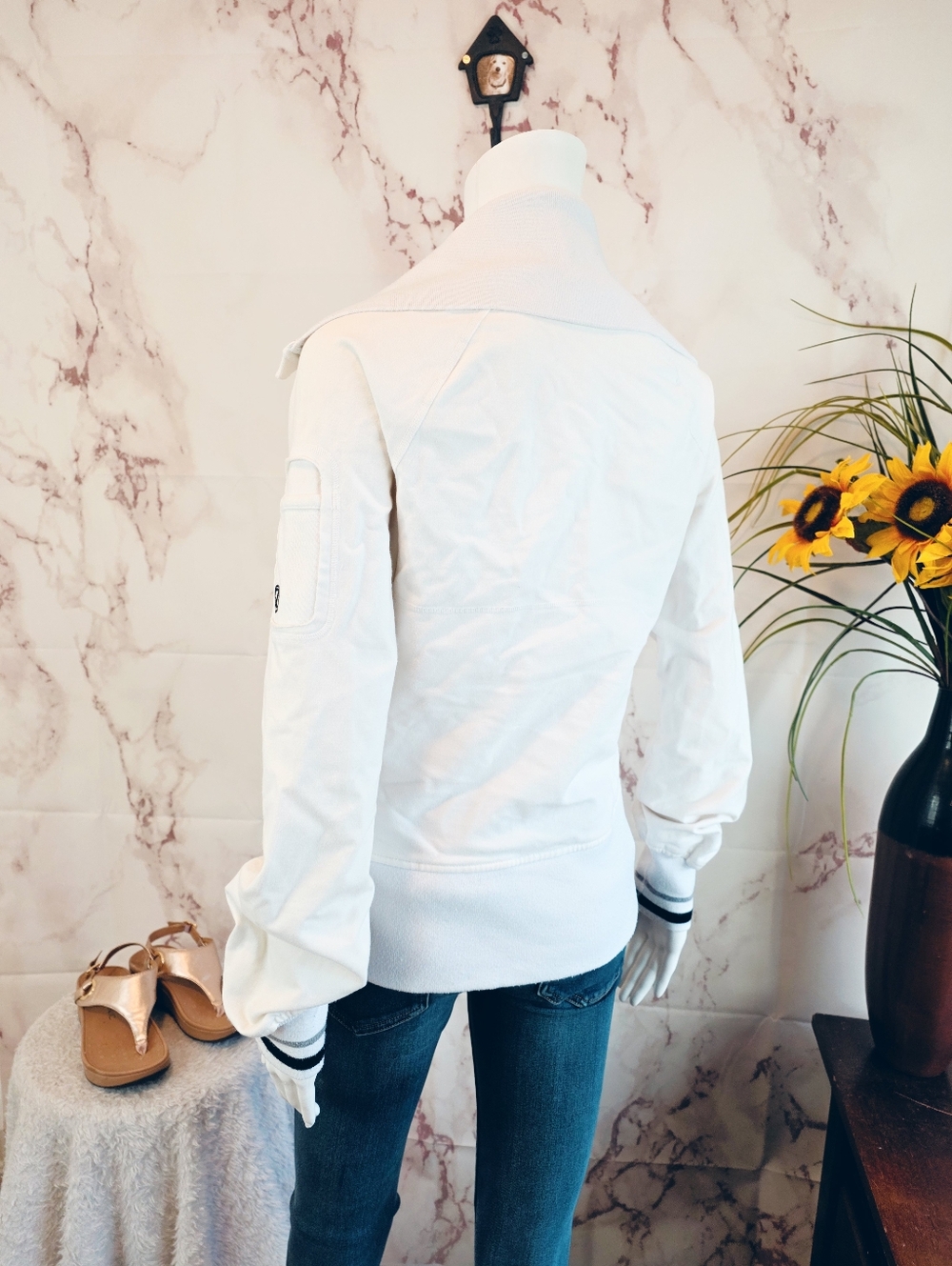 Lululemon White Zip Up Jacket Size 8 Fitted Athleisure Yoga Forme Style OG - Picture 7 of 9